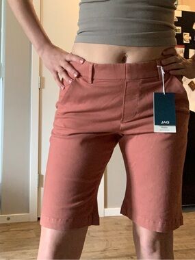 ✨Host Pick✨ NWT JAG Jeans Maddie Rust-coloured Bermuda Short